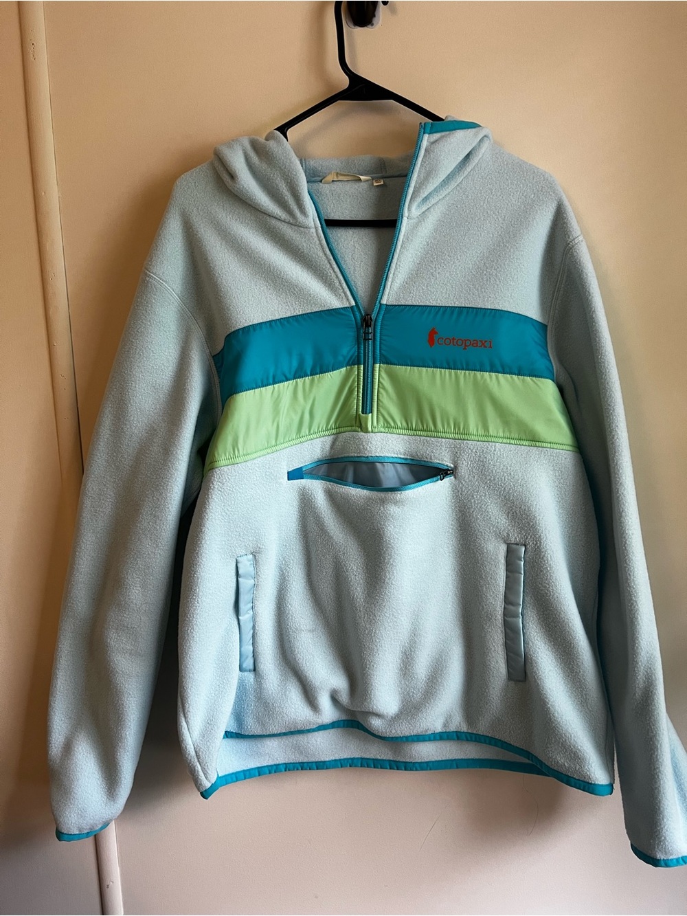Cotopaxi Women’s Light Blue & Teal Fleece Hoodie Jacket